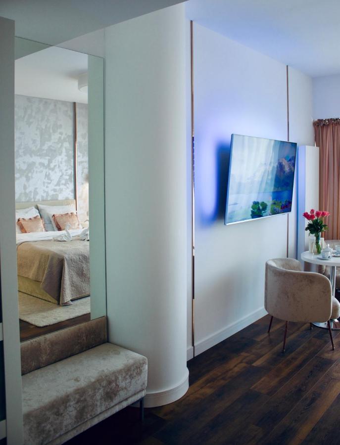 Hanza Tower -M&M Luxury Apartment شتشيتسين المظهر الخارجي الصورة